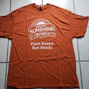 "Organic sunshine burgers" shirt, red earth color